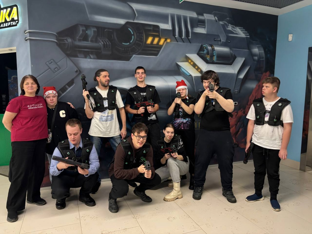 EG9trCoxbyk.jpg EG9trCoxbyk.jpg
