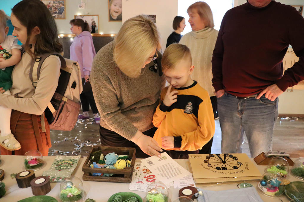 wRf8tgp0loI.jpg wRf8tgp0loI.jpg